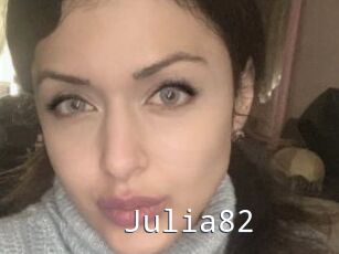 Julia82