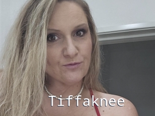 Tiffaknee